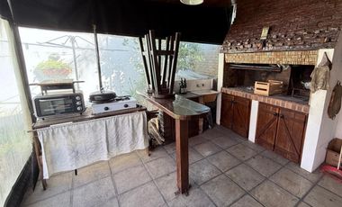 Hermosa casa en dos plantas en venta. Ituzaingó Norte