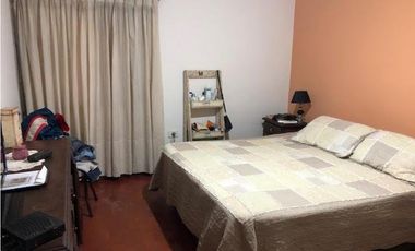 HERMOSA PROPIEDAD CON LOCAL EN ITUZAINGO NORTE.