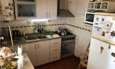 HERMOSA PROPIEDAD CON LOCAL EN ITUZAINGO NORTE.