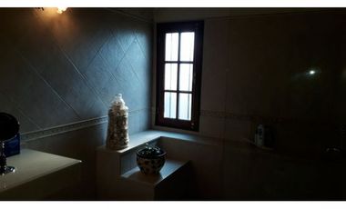 Casa en Venta de 5 Dor con pileta B° Arguello - zona norte Córdoba