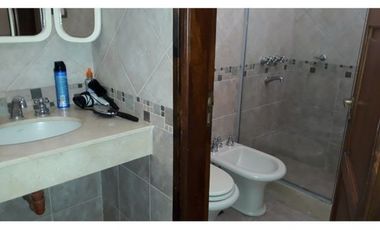 Casa en Venta de 5 Dor con pileta B° Arguello - zona norte Córdoba