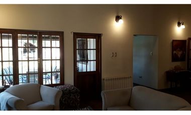 Casa en Venta de 5 Dor con pileta B° Arguello - zona norte Córdoba