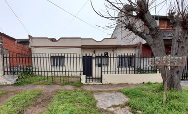 CASA AMERICANA EN VENTA. VILLA TESEI
