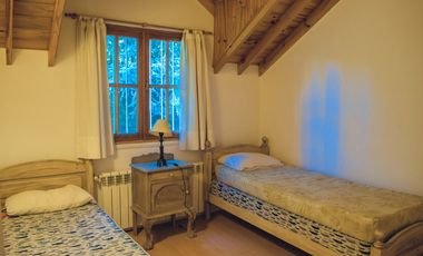 ¡¡ Encantadora casa a dos Cuadras del Mar en Zona Golf !!