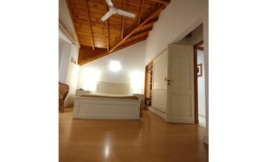 ¡¡ Encantadora casa a dos Cuadras del Mar en Zona Golf !!