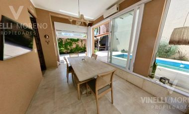 Chalet pileta cochera zona residencial