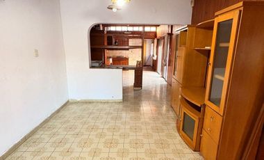 Casa en Lomas de Alberdi