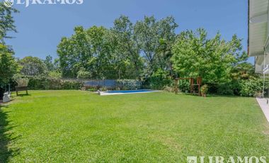 CASA EN SAN ISIDRO CHICO