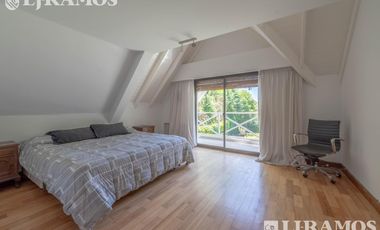 CASA EN SAN ISIDRO CHICO