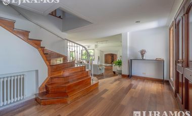 CASA EN SAN ISIDRO CHICO