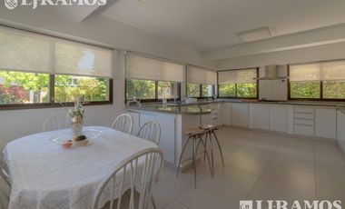 CASA EN SAN ISIDRO CHICO