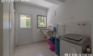 CASA EN SAN ISIDRO CHICO