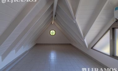 CASA EN SAN ISIDRO CHICO