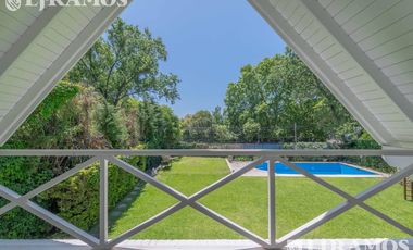 CASA EN SAN ISIDRO CHICO