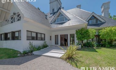 CASA EN SAN ISIDRO CHICO