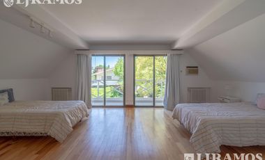 CASA EN SAN ISIDRO CHICO