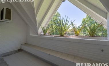 CASA EN SAN ISIDRO CHICO