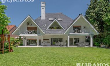 CASA EN SAN ISIDRO CHICO