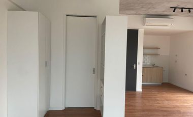 Loft en alquiler con vista al puerto y plaza. Distrito Quartier, Retiro.