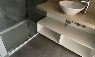 Loft en alquiler con vista al puerto y plaza. Distrito Quartier, Retiro.