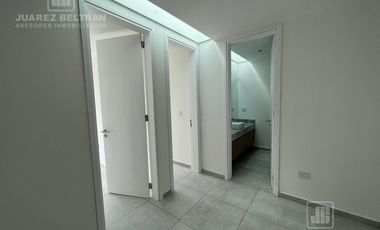 Duplex en Venta - 3 Dormitorios -  en 7 Soles - MALAGUEÑO