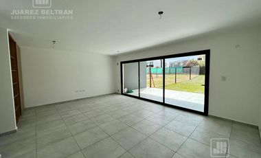 Duplex en Venta - 3 Dormitorios -  en 7 Soles - MALAGUEÑO