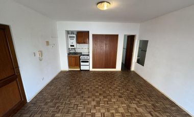 Monoambiente en alquiler.