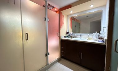 Casa en Venta Jardines de Guadalupe con Uso de Suelo Mixto, Ideal para edificio.