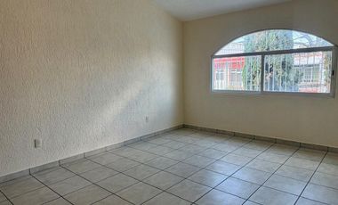 CASA EN VENTA EN FRACCIONAMIENTO REVOLUCIÓN