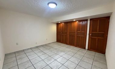 CASA EN VENTA EN FRACCIONAMIENTO REVOLUCIÓN