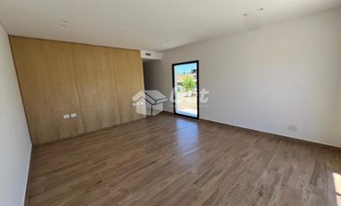 Casa en El Yacht a la venta y en alquiler anual Nordelta