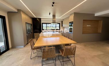 Casa en El Yacht a la venta y en alquiler anual Nordelta