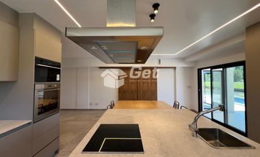 Casa en El Yacht a la venta y en alquiler anual Nordelta