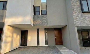 ✨ Casa en Venta en La Antigua Cementera – 3 Recámaras c/u con Baño y Roof Garden