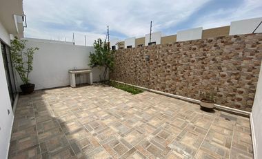 Casa en Venta Vista Bosques, con ampliación cerca de carretera México - Toluca