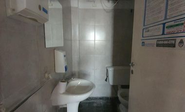 Depósito en  planta alta en lomas de zamora