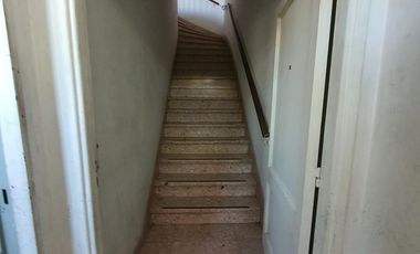 Depósito en  planta alta en lomas de zamora