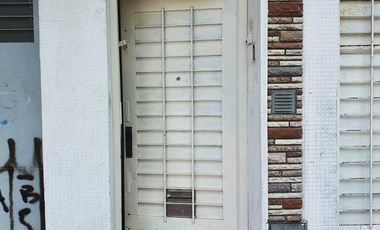 Depósito en  planta alta en lomas de zamora