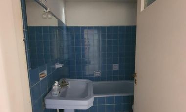 Depósito en  planta alta en lomas de zamora