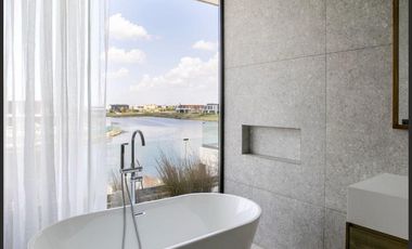 Casa en alquiler temporal en el Barrio Costas, Puertos / Escobar