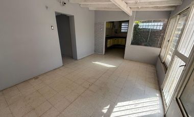Venta Casa Monte Vera - oportunidad a refaccionar