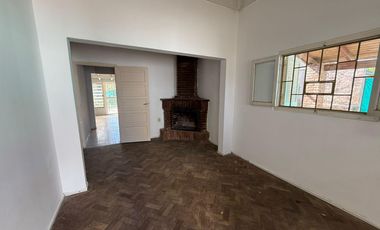 Venta Casa Monte Vera - oportunidad a refaccionar
