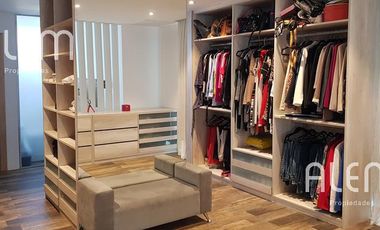 Importante Casa en VENTA en El Ombu