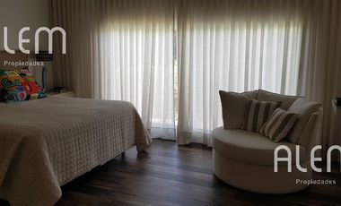 Importante Casa en VENTA en El Ombu