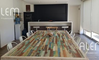 Importante Casa en VENTA en El Ombu