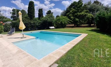 Importante Casa en VENTA en El Ombu