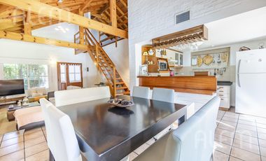 Casa en Echeverria del Lago con Piscina y excelente forestacion