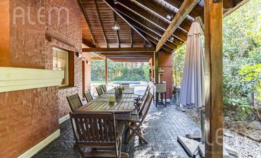 Casa en Echeverria del Lago con Piscina y excelente forestacion