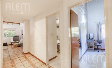 Casa en Echeverria del Lago con Piscina y excelente forestacion