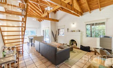 Casa en Echeverria del Lago con Piscina y excelente forestacion